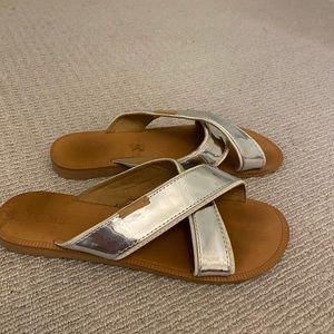 super cute sandals for the summer!!